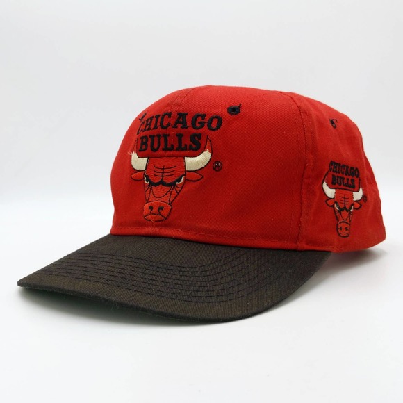 Chicago Bulls Snapback Trucker Hat NBA Cap Vintage 90s Jordan